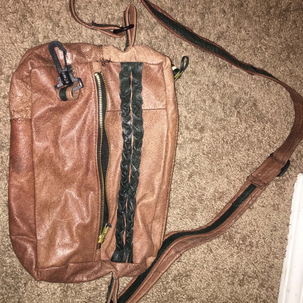 Leather purse lightly worn